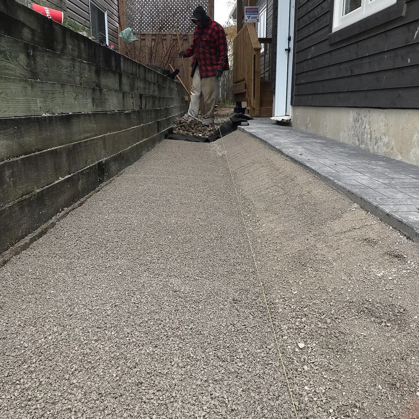 Interlock driveway installation Innisfil Ontario paving stone